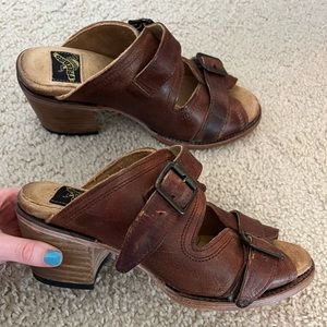 Freebird heeled leather shoes